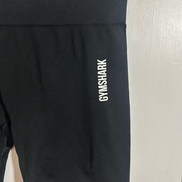 Gymshark Ombre Black and Gray Leggings - Picture 3 of 5